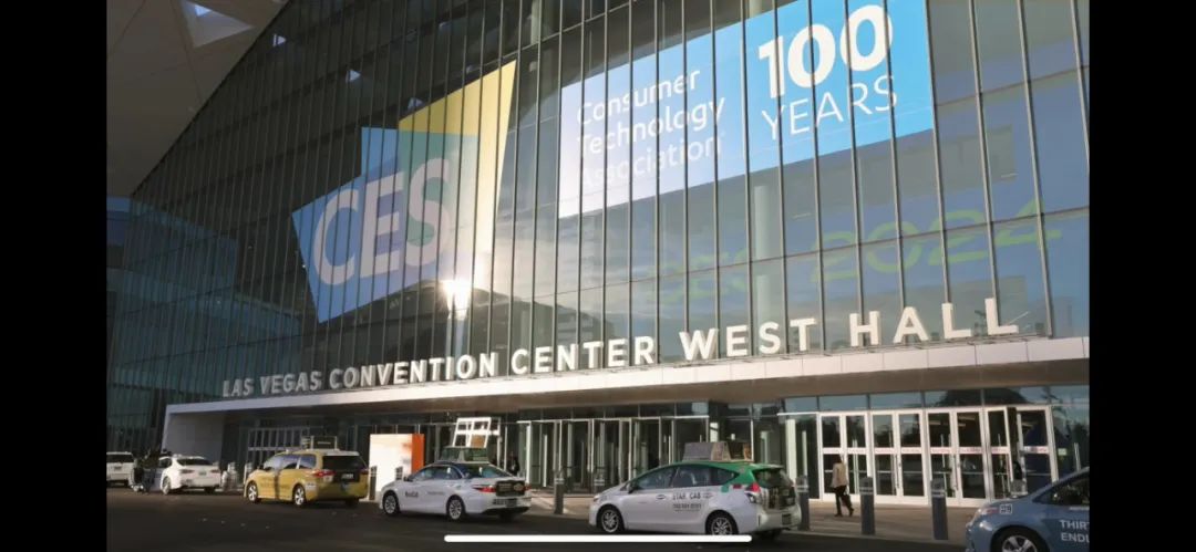 科技賦能 視覺享受 | 京東方MLED至臻產(chǎn)品亮相CES 2024